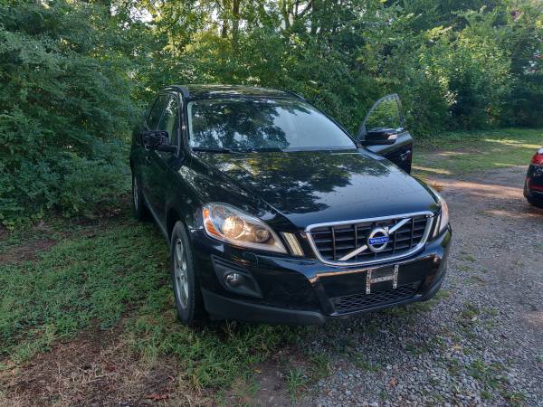 2010 Volvo XC60 AWD - Sell by Saturday for sale in Richmond , VA – photo 5