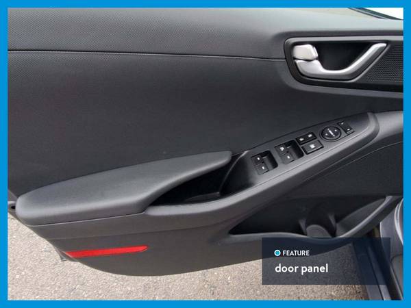 2018 Hyundai Ioniq Plugin Hybrid Hatchback 4D hatchback Black for sale in Fresh Meadows, NY – photo 19
