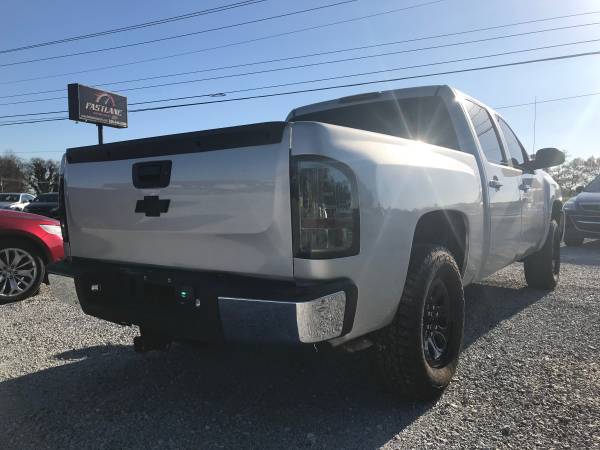 2011 CHEVY SILVERADO 1500 4WD! - cars & trucks - by dealer - vehicle... for sale in Athens, AL – photo 4