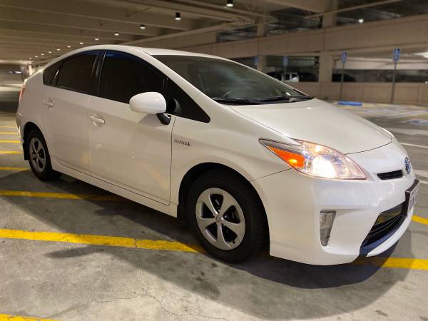 2015 Toyota Prius Package # 2 *Clean Title!* - cars & trucks - by... for sale in Irvine, CA – photo 10