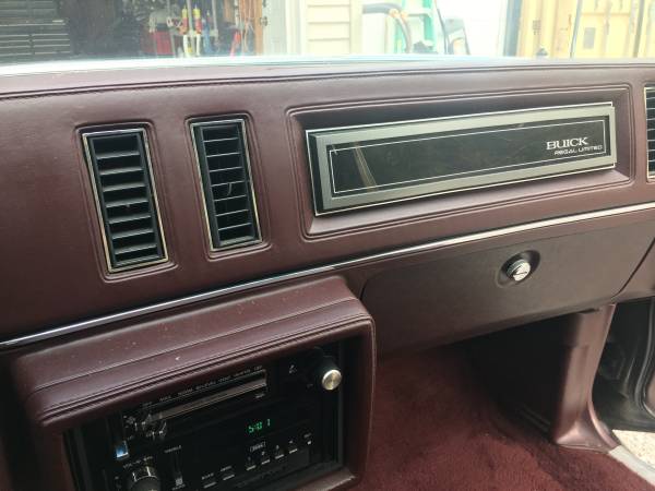 1987 regal limited excellent condition for sale in Tinley Park, IL – photo 12