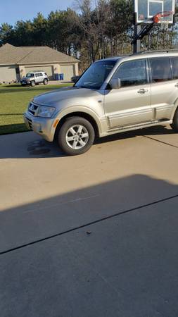 2006 Mitsubishi Montero Limited - cars & trucks - by owner - vehicle... for sale in Suamico, WI – photo 3