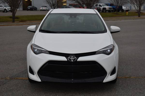 2018 TOYOTA COROLLA LE ***23K MILES ONLY*** - cars & trucks - by... for sale in Omaha, IA – photo 5