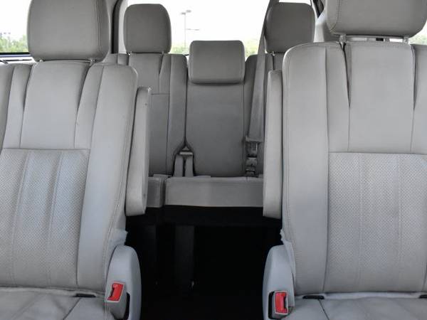 2016 Chrysler Town and Country Touring-L van Bright White Clearcoat... for sale in Augusta, KS – photo 14