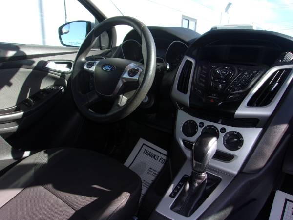 2014 Ford Focus, 106K miles, Great MPG, SPORTY HATCHBACK!! - cars &... for sale in Colorado Springs, CO – photo 13