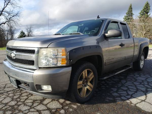 2008 Chevy Silverado 1500 4x4 - cars & trucks - by owner - vehicle... for sale in Syracuse, NY – photo 3