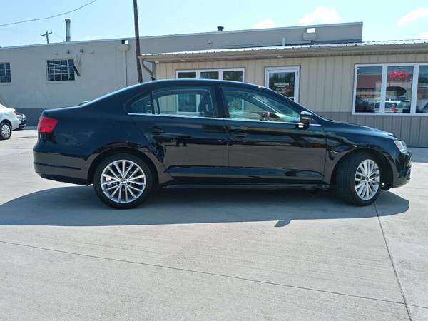 2013 VOLKSWAGEN JETTA SEL - - by dealer - vehicle for sale in Champaign, IL – photo 6