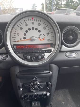 2013 MINI Cooper Base - - by dealer - vehicle for sale in Wausau, WI – photo 19
