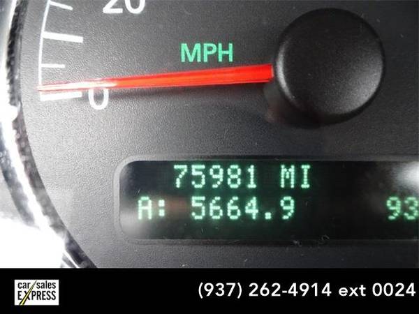 2008 Buick LaCrosse sedan CX (Platinum Metallic) for sale in Cincinnati, OH – photo 24