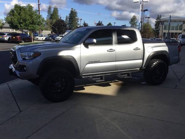 2017 Toyota Tacoma Silver Sky Metallic *Priced to Sell Now!!* for sale in Bend, OR – photo 3