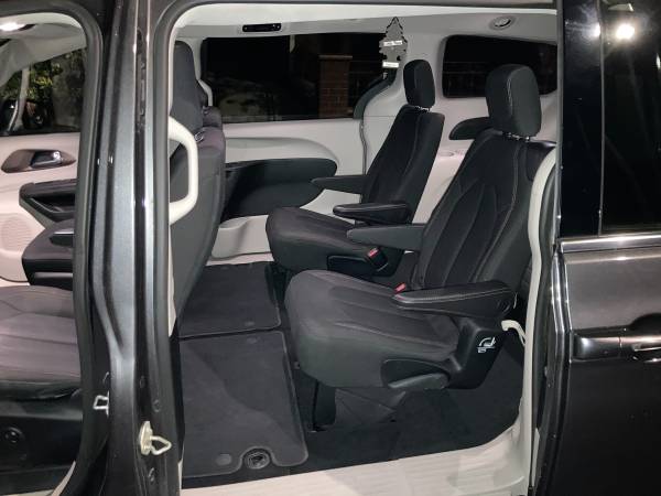 2018 Chrysler Pacifica Touring for sale in Brooklyn, NY – photo 10