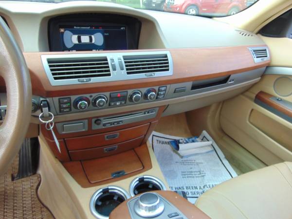 2006 BMW 750I LEATHER V8 LOADED MOON NEWER TIRES CLEAN IN/OUT BLACK... for sale in Union Grove, IL – photo 13