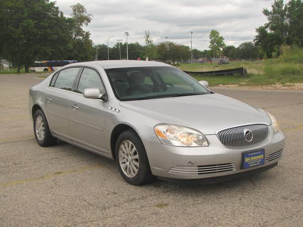 PRICE DROP! 2008 Buick Lucerne CX LUXURY! RUNS GREAT! for sale in Madison, WI – photo 3