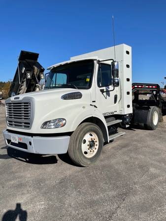 2011 Freightliner Business Class M2 for sale in Lenoir City, TN – photo 3