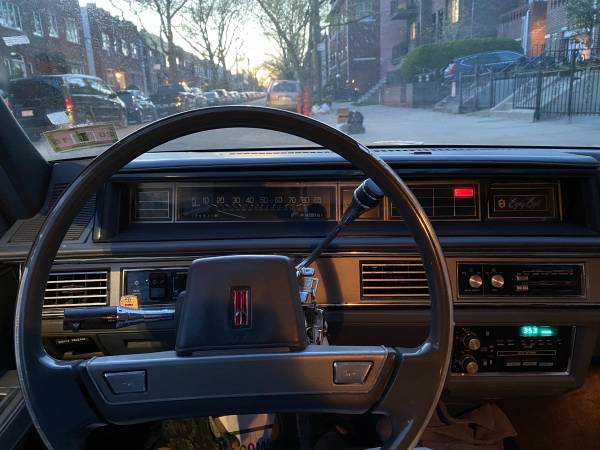 1987 Oldsmobile Delta 88 Royale Brougham for sale in Brooklyn, NY – photo 8