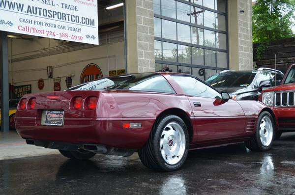 1993 Corvette Coupe ~ 40th Anniversary ~ 6-Spd Manual~ 41k Miles ~ for sale in Pittsburgh, PA – photo 3