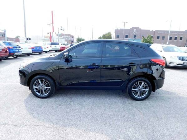 2015 HYUNDAI TUCSON AWD 4DR GLS - cars & trucks - by dealer -... for sale in SOUTH BEND, MI – photo 7