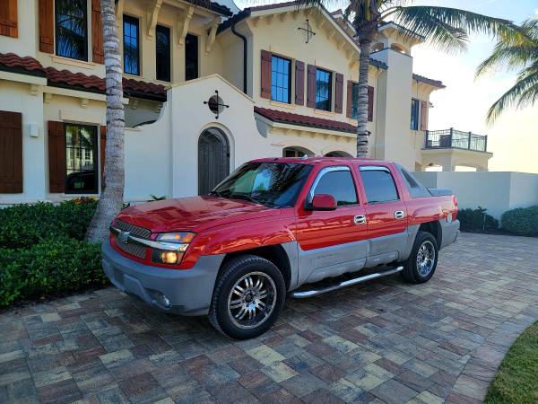 SUPERCHARGED Chevy Avalanche Z71 4x4 Clean Florida Title Low Miles for sale in North Port, FL – photo 3