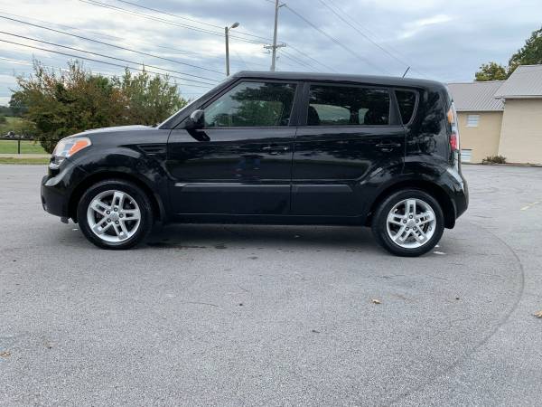 2011 Kia Soul + for sale in Knoxville, TN – photo 4