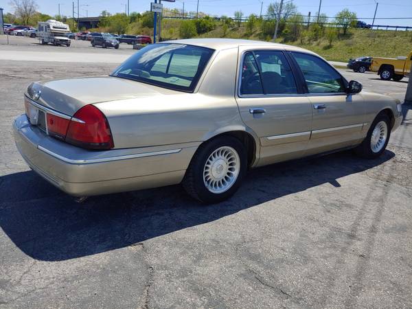 2001 Mercury Grand Marquis LS - - by dealer - vehicle for sale in Appleton, WI – photo 2
