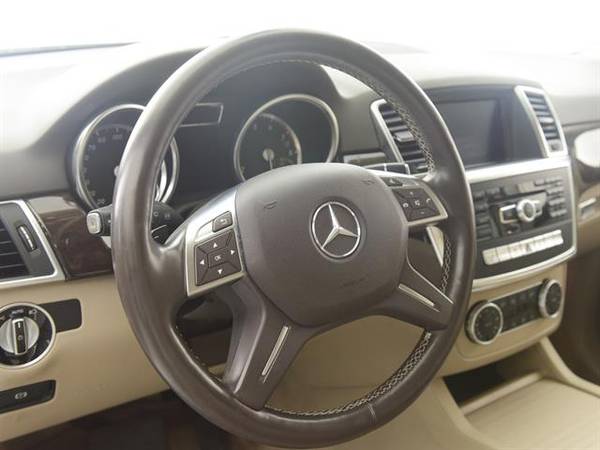 2015 Mercedes-Benz M-Class ML 350 4MATIC Sport Utility 4D suv WHITE - for sale in Indianapolis, IN – photo 2