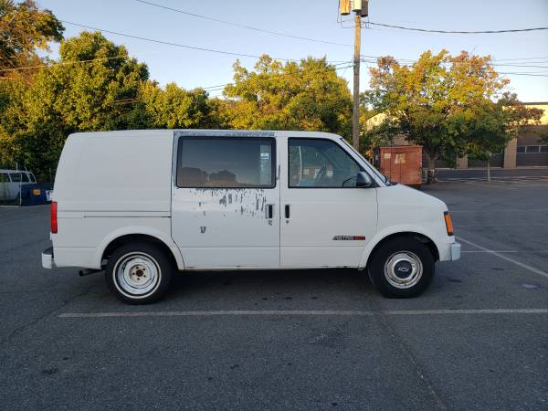 Chevy Astro Cargo van for sale in Alexandria, MD – photo 13
