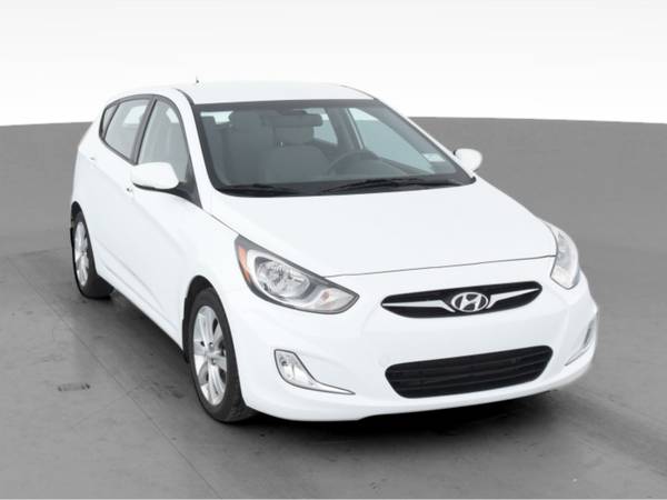 2013 Hyundai Accent SE Hatchback 4D hatchback White - FINANCE ONLINE... for sale in Phoenix, AZ – photo 16