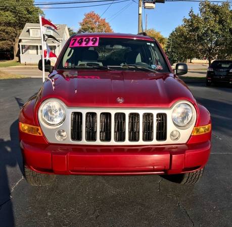 2007 Jeep Liberty Sport 4dr SUV 4WD - cars & trucks - by dealer -... for sale in Depew, NY – photo 3