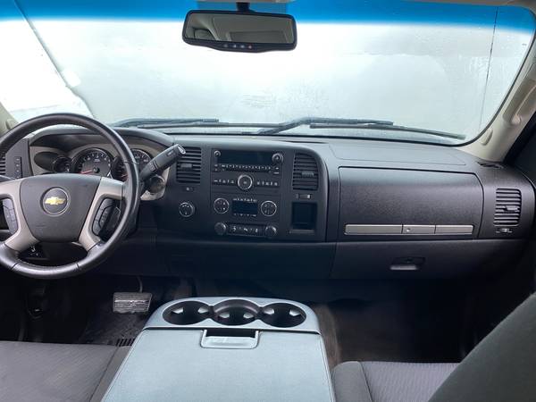 2013 Chevy Chevrolet Silverado 2500 HD Crew Cab LT Pickup 4D 6 1/2... for sale in Atlanta, CT – photo 21