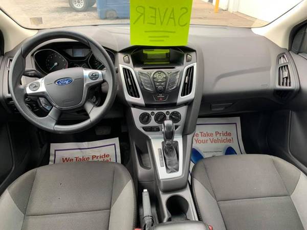 2012 Ford Focus SE for sale in Eldridge, IA – photo 5