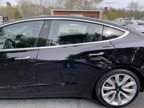2018 Tesla Model 3 Long Range LONG RANGE EV FULLY LOADED 49000 MILES for sale in Walpole, RI – photo 4