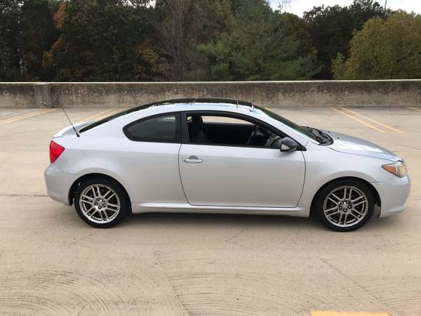 2005 Toyota Scion tc, 159,000 miles, automatic, pano roof for sale in Voorhees, PA – photo 8