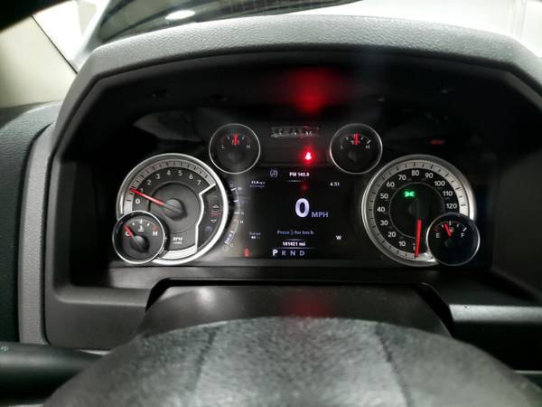 2014 Ram 1500 4WD Crew Cab 140 5 Big Horn for sale in WAUKEGAN, IL – photo 17