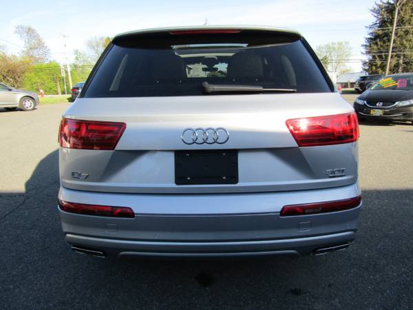 2017 Audi Q7 3 0 TFSI Prestige - - by dealer - vehicle for sale in Cohoes, AK – photo 7
