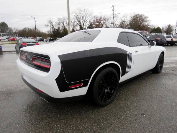 2015 Dodge Challenger 2dr Cpe SXT - - by dealer for sale in Cookeville, TN – photo 3