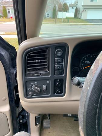 2005 Chevrolet Silverado - cars & trucks - by owner - vehicle... for sale in Kalispell, MT – photo 10