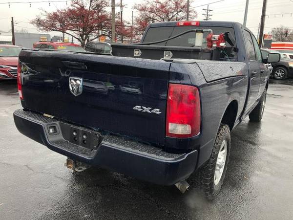 2016 RAM 2500 4WD Crew Cab 149 Tradesman - cars & trucks - by dealer... for sale in Louisville, KY – photo 3