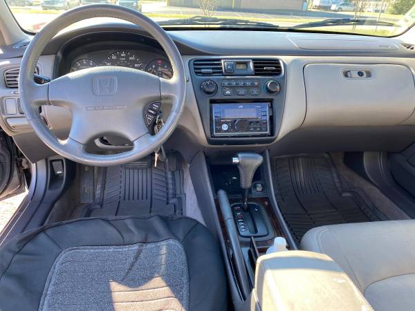 2000 Honda Accord EX - Leather Very Clean Only 141K - cars & trucks... for sale in Virginia Beach, VA – photo 18