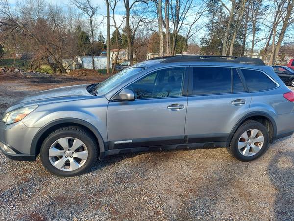 2010 Subaru outback limited - cars & trucks - by dealer - vehicle... for sale in Dover, PA – photo 2