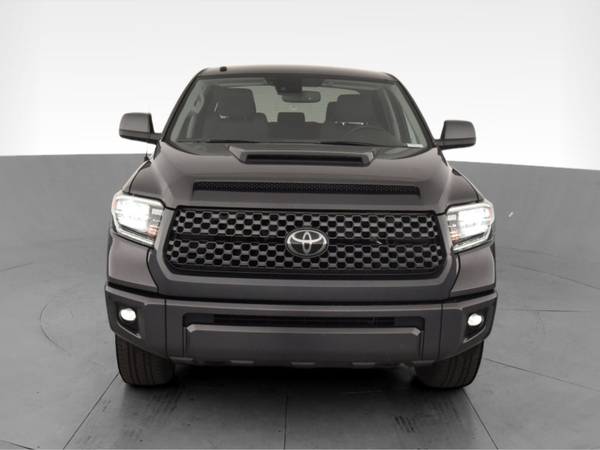 2018 Toyota Tundra CrewMax SR5 Pickup 4D 5 1/2 ft pickup Gray - -... for sale in Palmdale, CA – photo 17
