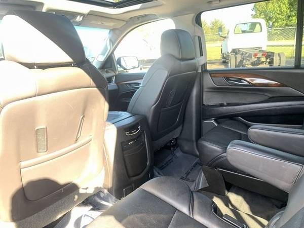 2015 Cadillac Escalade ESV Premium AWD Navi Tv/DVD 3rd Row 1-Own Cln C for sale in Canton, OH – photo 19