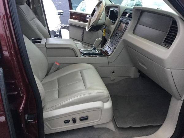 2012 Lincoln Navigator L AWD - cars & trucks - by dealer - vehicle... for sale in Dearing, MI – photo 11