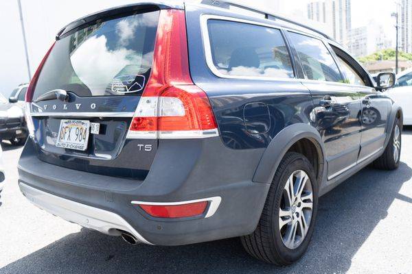 2015 Volvo XC70 FWD 4dr Wgn T5 Drive-E Platinum Great Finance... for sale in Honolulu, HI – photo 6