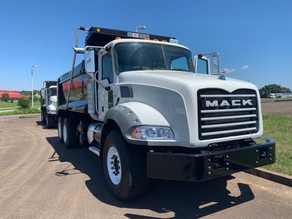 2017 Mack GU813 Dump Truck - $132,500 for sale in Jasper, TN – photo 9
