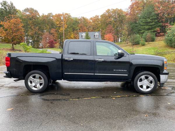* 2014 CHEVY SILVERADO 1500 CREW CAB SHORT BED LTZ FULLY LAODED 4X4... for sale in Plaistow, MA – photo 4
