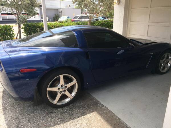 2007 corvette, manual trans, 68K miles - cars & trucks - by owner -... for sale in Fort Myers, FL – photo 5