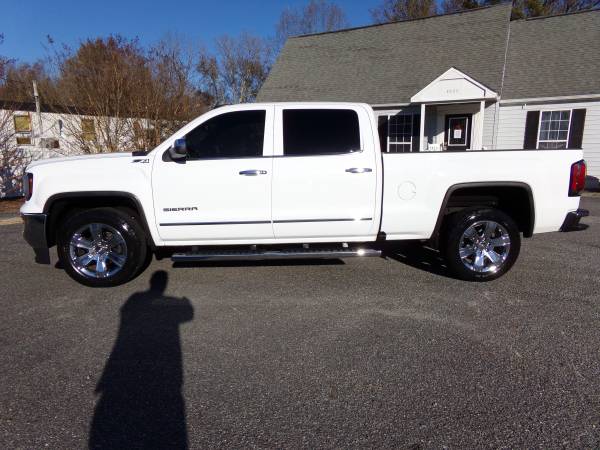 IMMACULATE ONE OWNER 2017 GMC Sierra SLT Z-71 - cars & trucks - by... for sale in Hayes, VA – photo 3