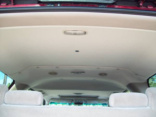 2004 Chevrolet Suburban LS 4WD - 153k mi - Non Smoker Driven - CLEAN for sale in Southaven, TN – photo 20