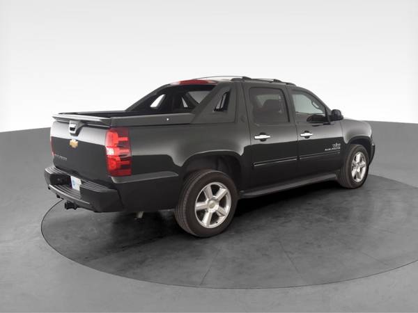 2013 Chevy Chevrolet Avalanche Black Diamond LT Sport Utility Pickup... for sale in Tulsa, OK – photo 11
