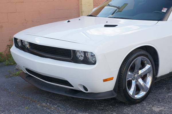 2013 DODGE CHALLENGER SXT WE FINANCE EVERYONE ANA CALL NOW for sale in Miami, FL – photo 10
